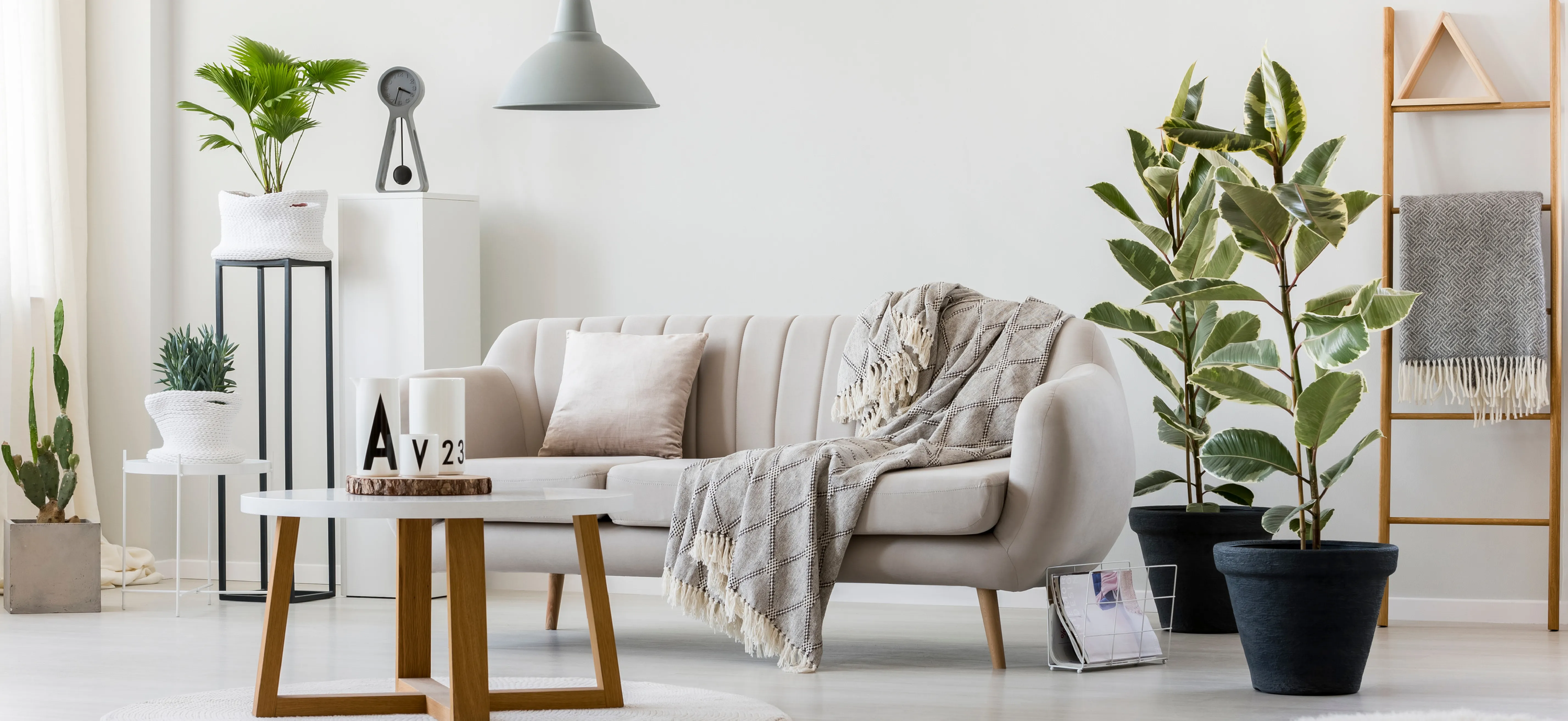 Modern bathroom accessories UAE